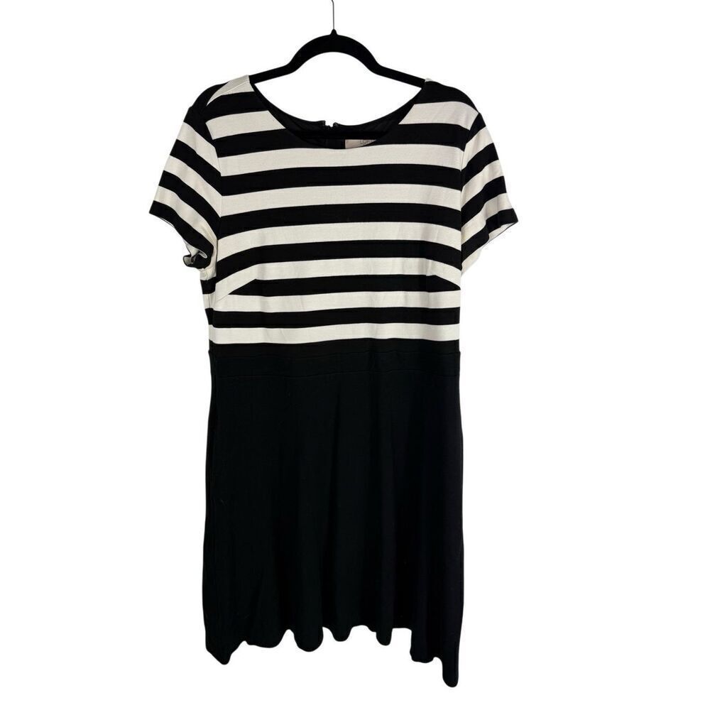 LOFT black and white T-shirt dress- size 16